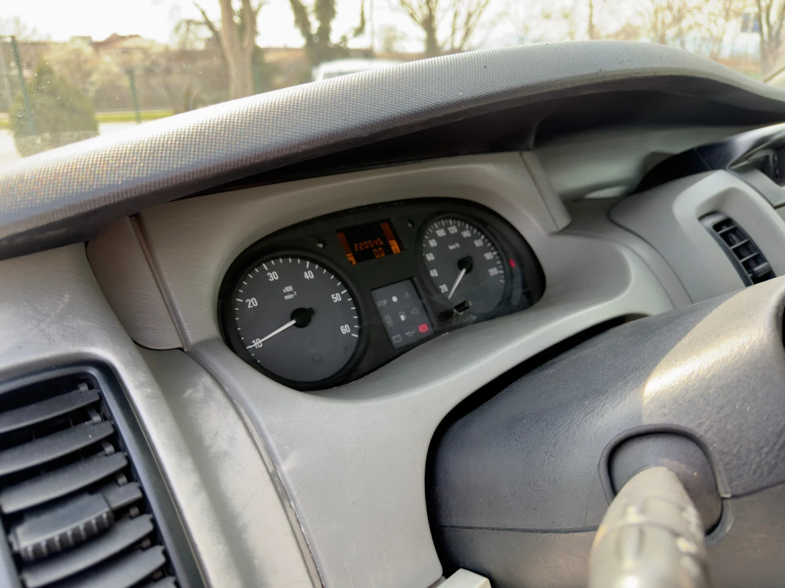 Opel Vivaro 1.9DTI/5+ 1/�������� | Mobile.bg � ����������� 5