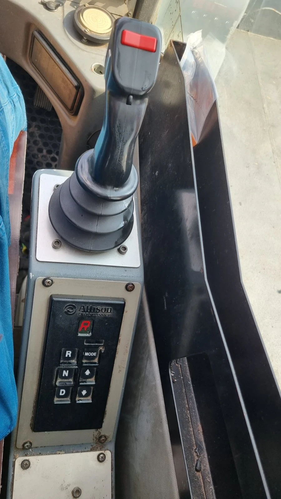 Други Друг DEMAG AC 40-1 City 6х6х6 - изображение 9