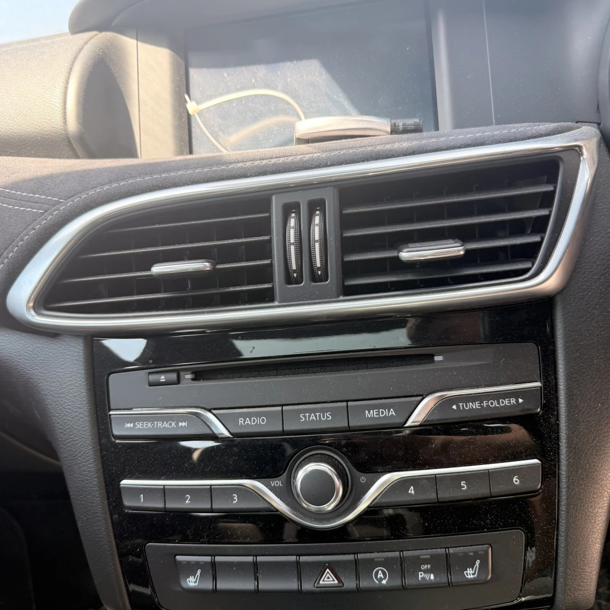 ���������� ��������� Infiniti Q30 2016 68750-5DA0A | Mobile.bg � ����������� 1