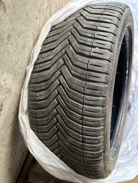Гуми Всесезонни 225/45R17, снимка 3