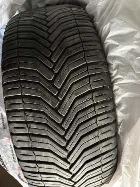 Гуми Всесезонни 225/45R17, снимка 4