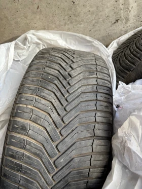 Гуми Всесезонни 225/45R17, снимка 2