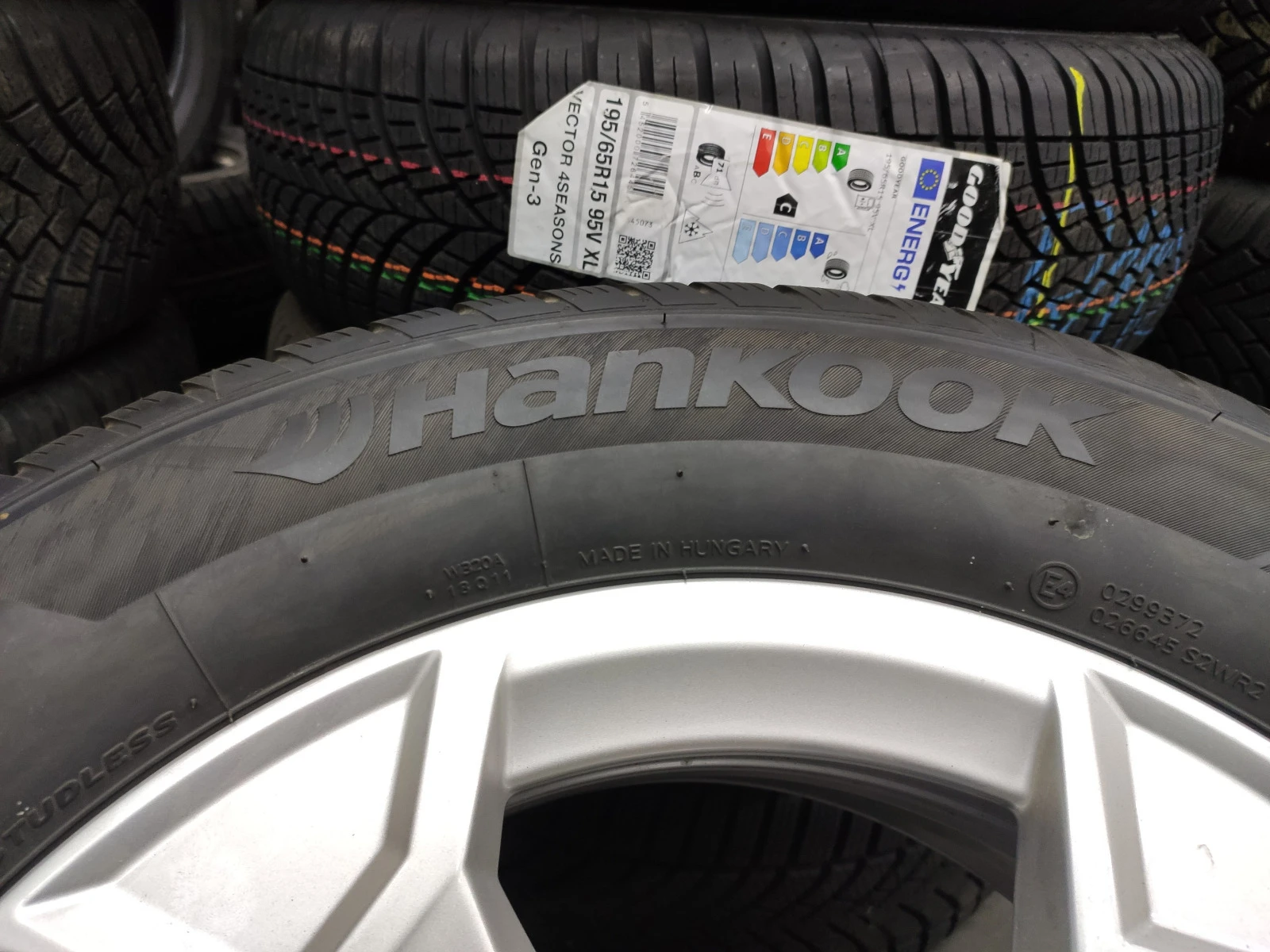  215/65R17 | Mobile.bg   9