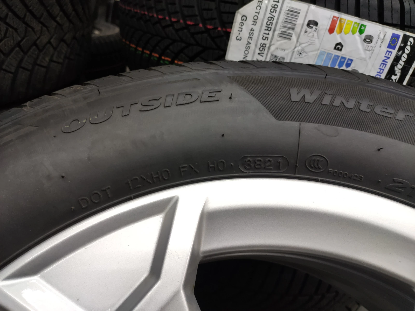  215/65R17 | Mobile.bg   10