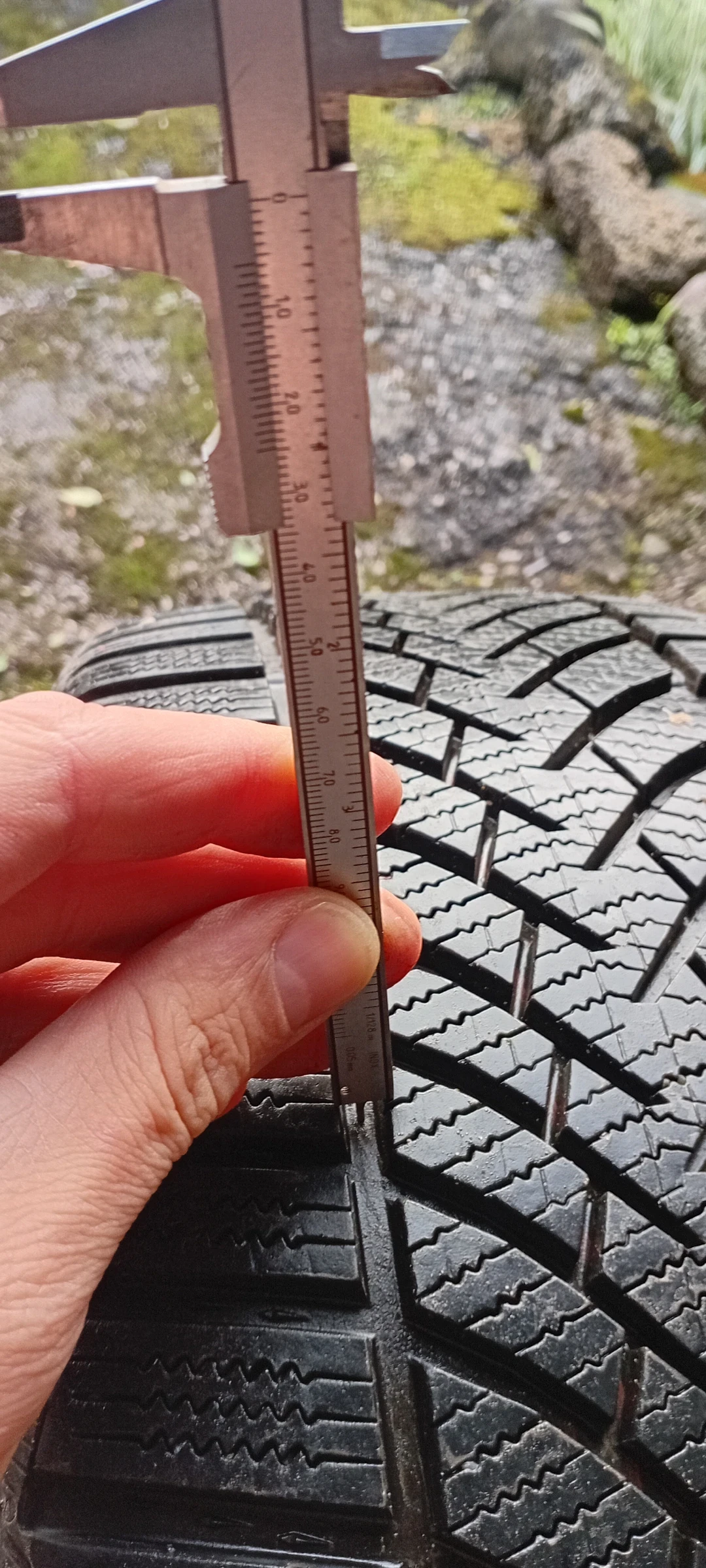  235/40R18 | Mobile.bg   1