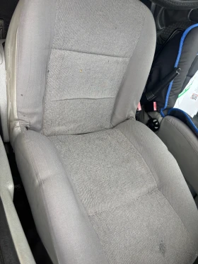 Dacia Logan 1.5 DCI НА ЧАСТИ, снимка 7