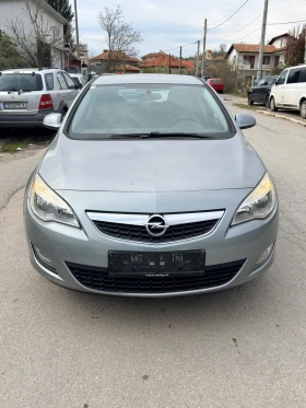 Opel Astra 1.6i klima, снимка 2