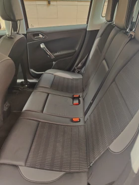 Peugeot 2008 1.2, снимка 11