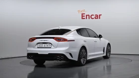 Kia Stinger 2.0* BLIND SPOT* ПОДГРЕВ ВОЛАН* КРАЙНА ЦЕНА, снимка 2