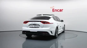 Kia Stinger 2.0* ЛЮК* КОЖА* КАМЕРА* KEYLESS* КРАЙНА ЦЕНА, снимка 4