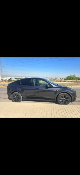 Tesla Model Y Long Range Dual Motor AWD 19500 Км., снимка 9