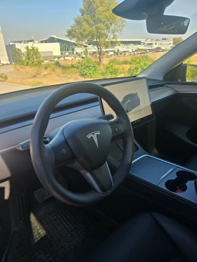 Tesla Model Y Long Range Dual Motor AWD 19500 Км., снимка 13