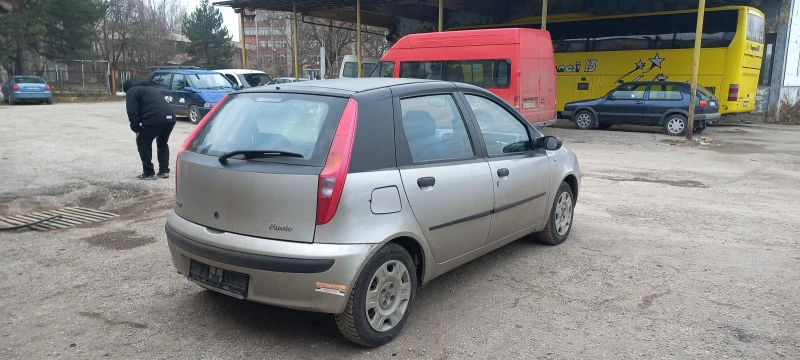 Fiat Punto, снимка 3 - Автомобили и джипове - 47420618