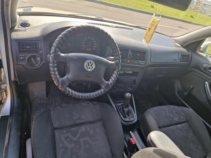 VW Golf, снимка 3 - Автомобили и джипове - 47753010