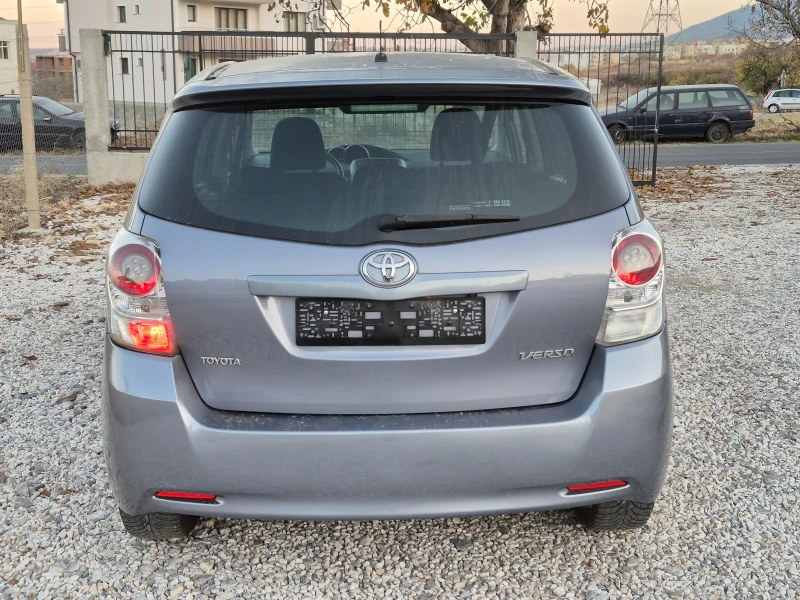 Toyota Corolla verso 2.0 D4D KEYLESS GO, снимка 5 - Автомобили и джипове - 49364531