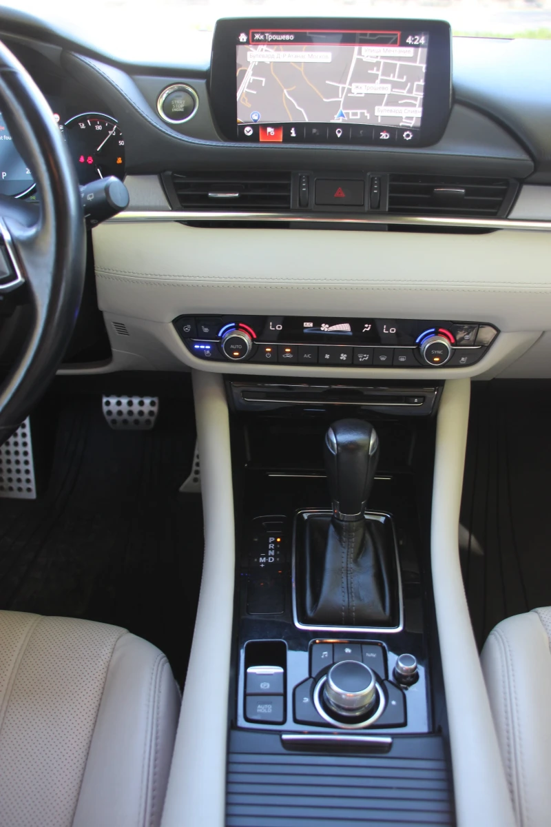 Mazda 6 2.2D  HUD   , снимка 11 - Автомобили и джипове - 51930593