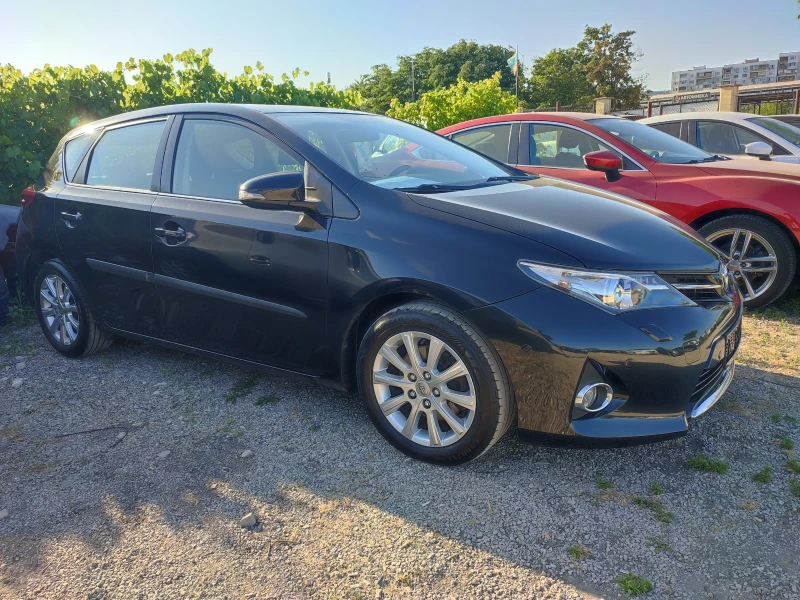 Toyota Auris 2.0 D navi, снимка 9 - Автомобили и джипове - 51815851