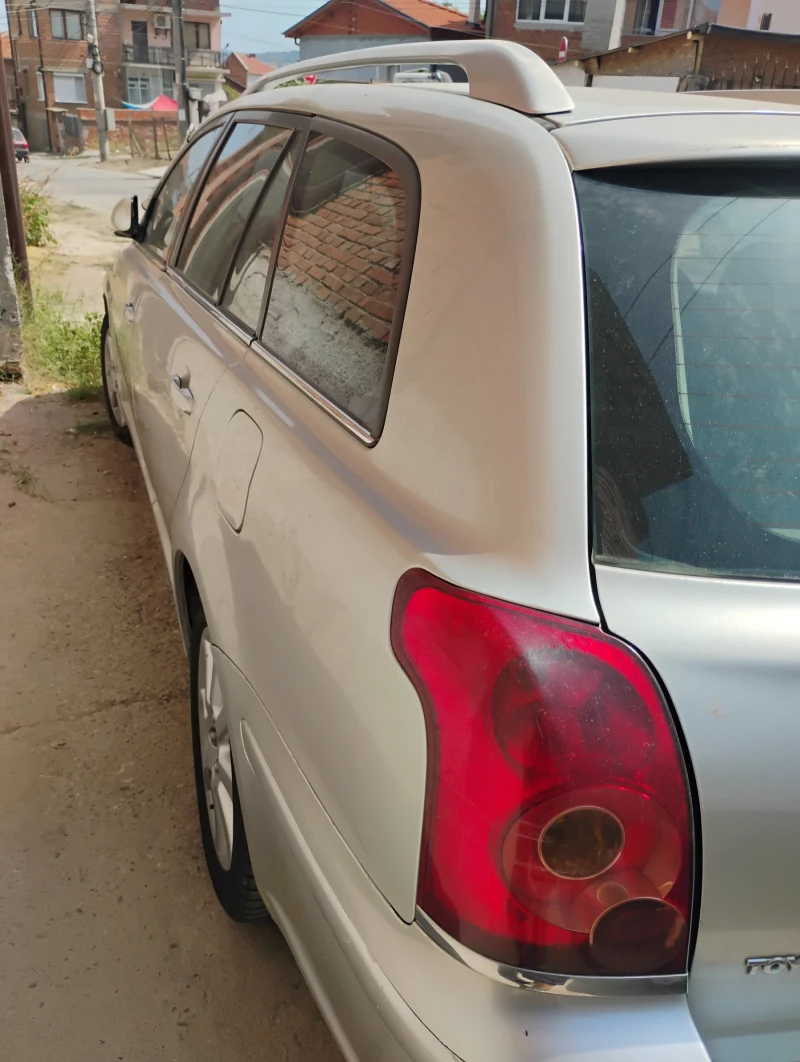 Toyota Avensis 2000 кубика дизел 116 конски сили , снимка 3 - Автомобили и джипове - 52512528