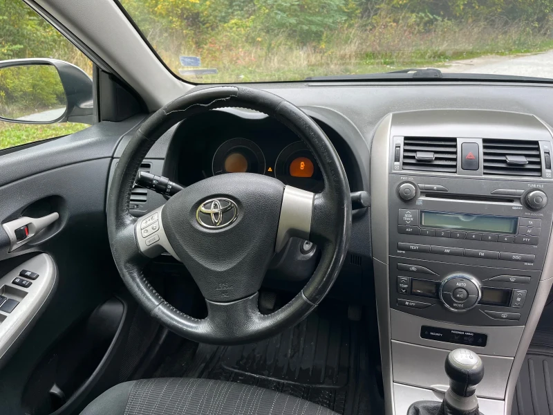 Toyota Corolla 1.6 Dual VVTI газ/бензин, снимка 9 - Автомобили и джипове - 52073126