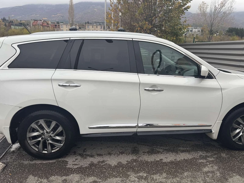 Infiniti J  JX35, снимка 5 - Автомобили и джипове - 52308169