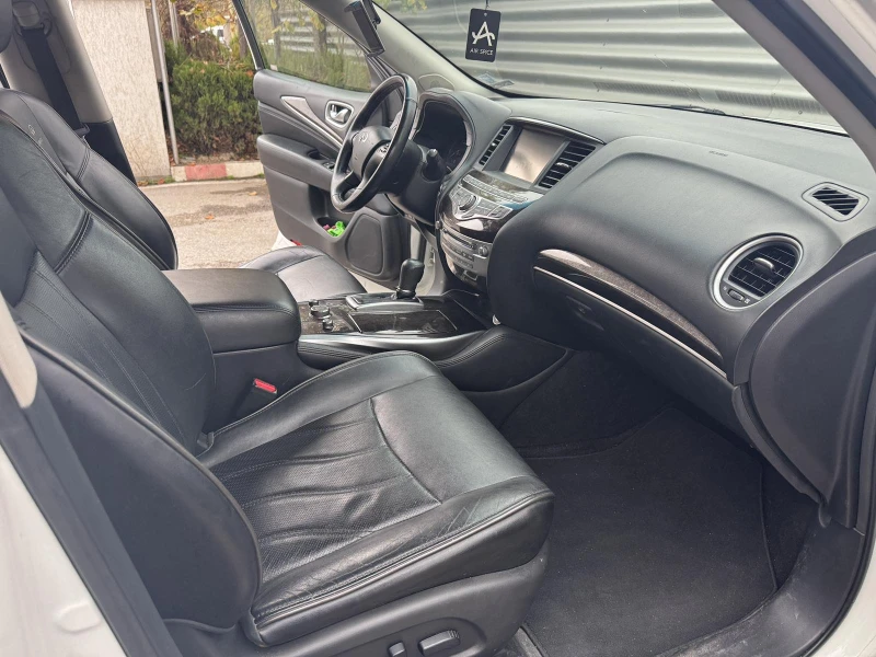 Infiniti J  JX35, снимка 15 - Автомобили и джипове - 52308169