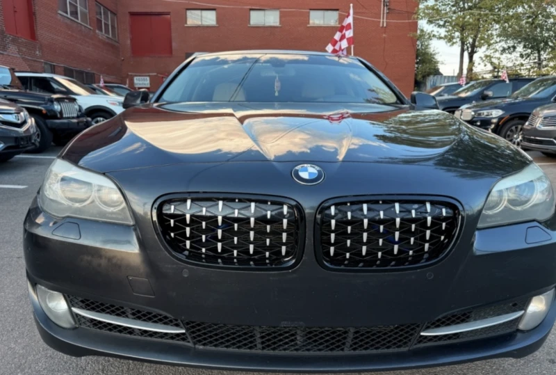 BMW 535 xDrive* Автокредит* , снимка 2 - Автомобили и джипове - 52749551