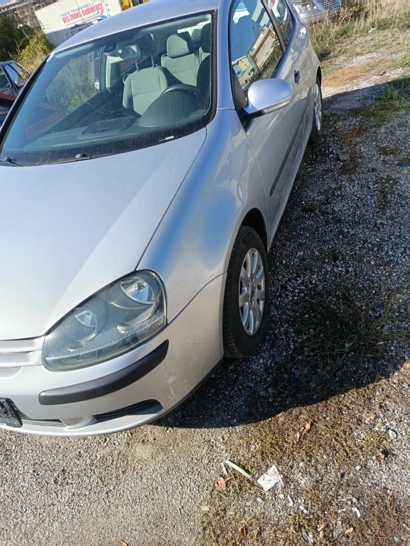 VW Golf 5, снимка 4 - Автомобили и джипове - 52554075