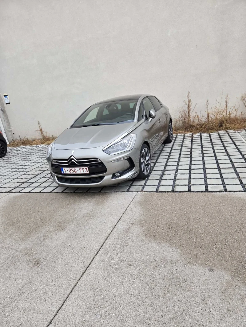 Citroen DS5, снимка 7 - Автомобили и джипове - 52629734