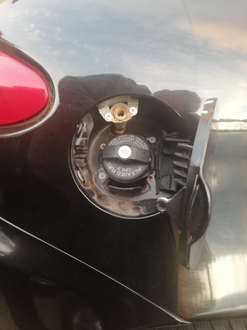 Alfa Romeo 147 1.6 ГАЗ /БЕНЗИН УНИКАТ А/С, снимка 2 - Автомобили и джипове - 52939005