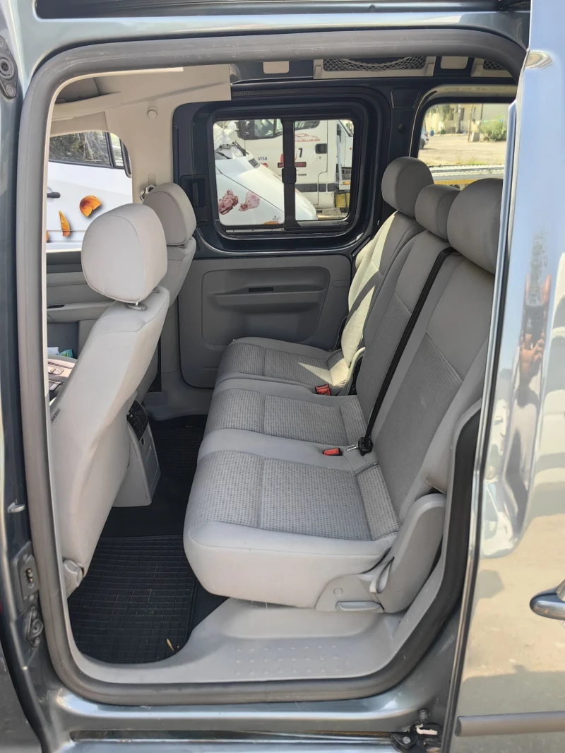 VW Caddy, снимка 7 - Автомобили и джипове - 53133333