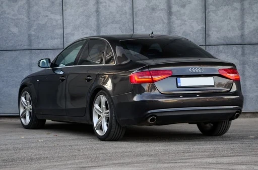 Audi A4 3.0TDi 4x4 quattro 245к.с. , снимка 9 - Автомобили и джипове - 48906616