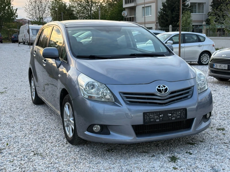 Toyota Corolla verso 2.0 D4D KEYLESS GO Panorama Podgrev Kamera Full - 9900 лв. - 10039545 1
