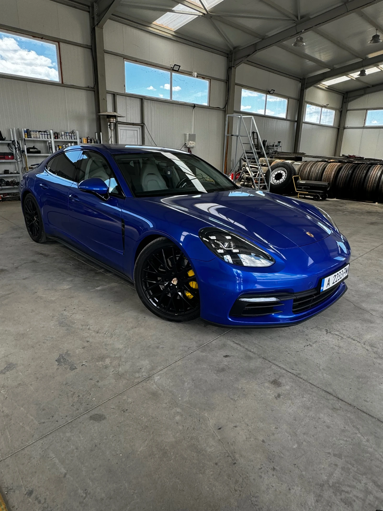 Porsche Panamera 4S D 540к.c - изображение 8