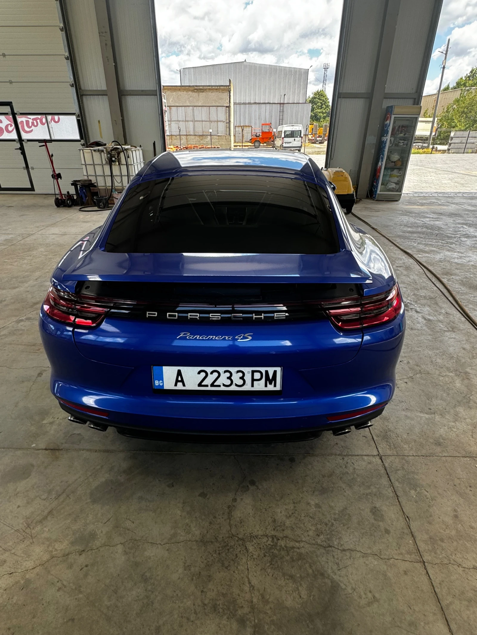 Porsche Panamera 4S D 540к.c - изображение 5