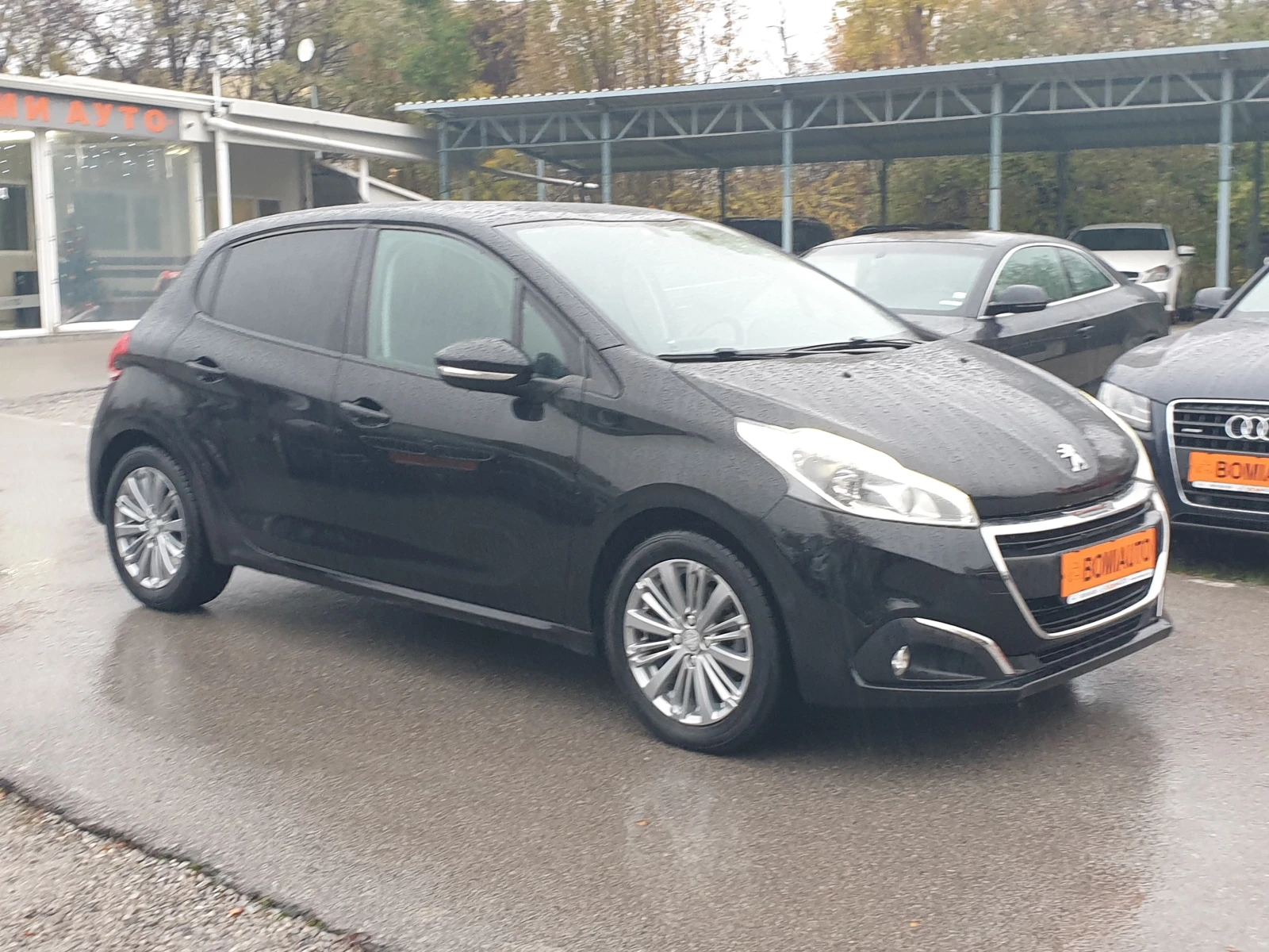 Peugeot 208 1.2i* EURO6B* LED* 83000km!*  - изображение 3