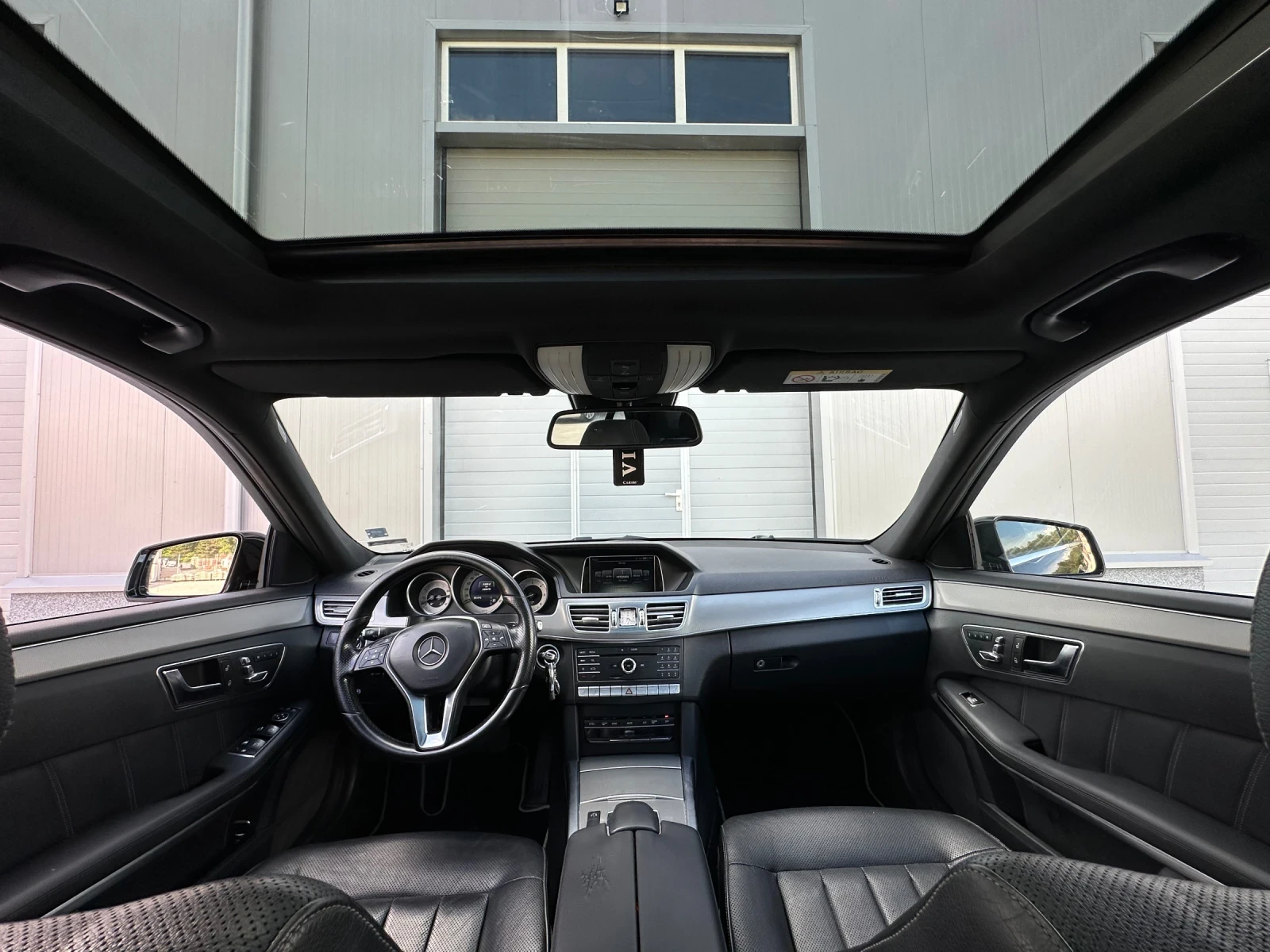 Mercedes-Benz E 300 CDI - изображение 10