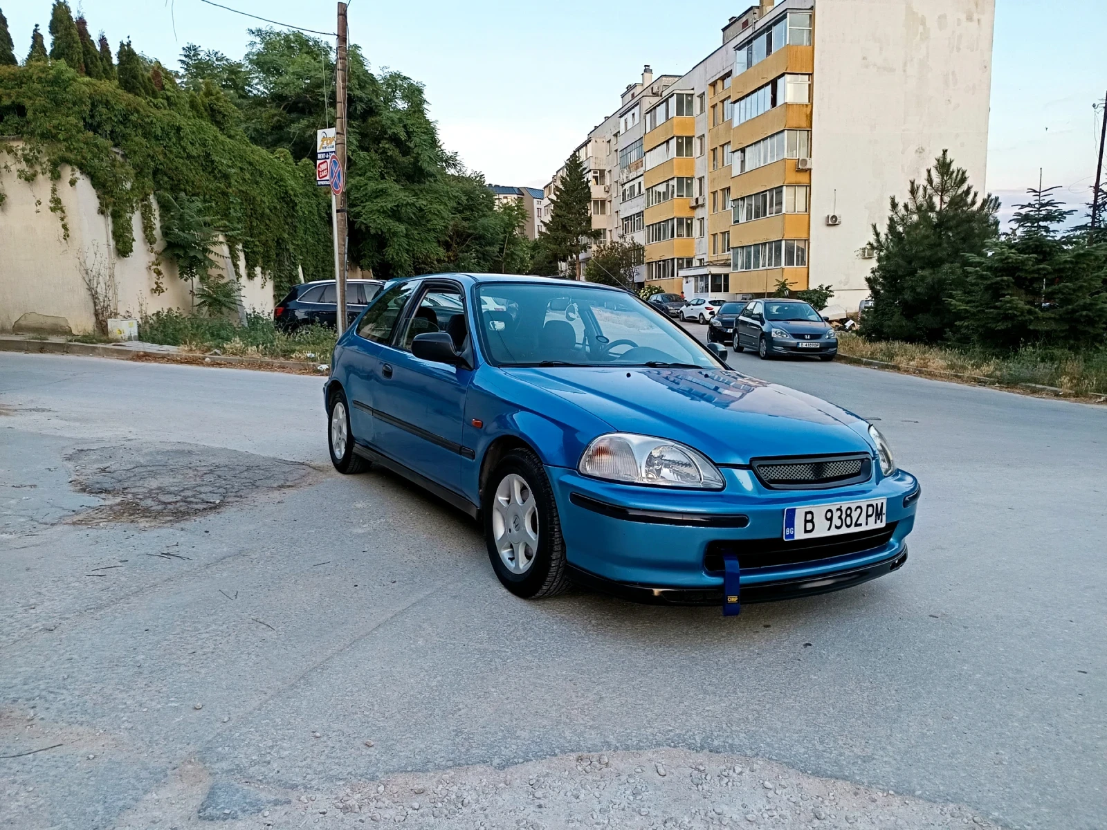 Honda Civic 1, 4 75 к.с Газ Бензин - изображение 2
