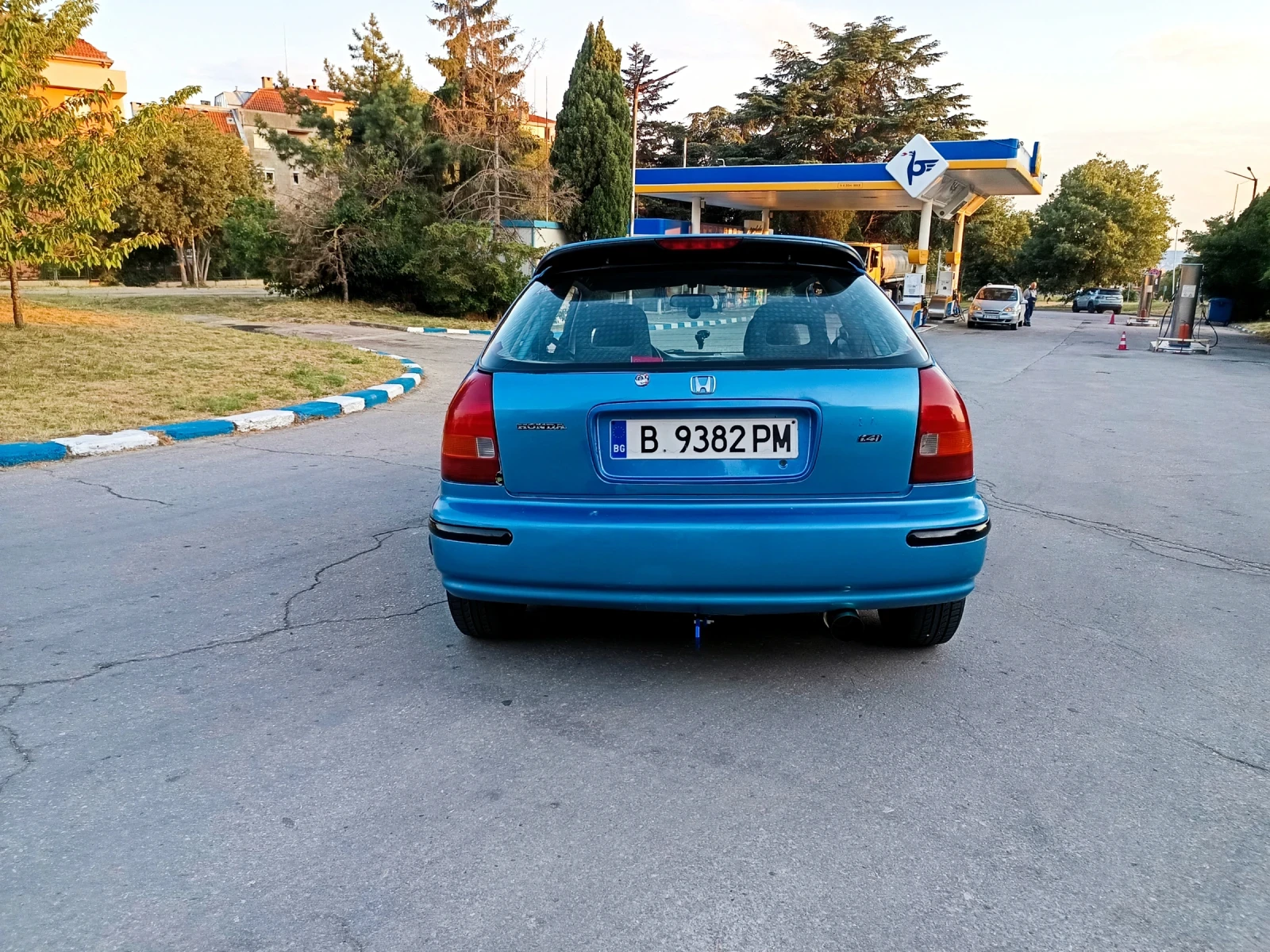 Honda Civic 1, 4 75 к.с Газ Бензин - изображение 8