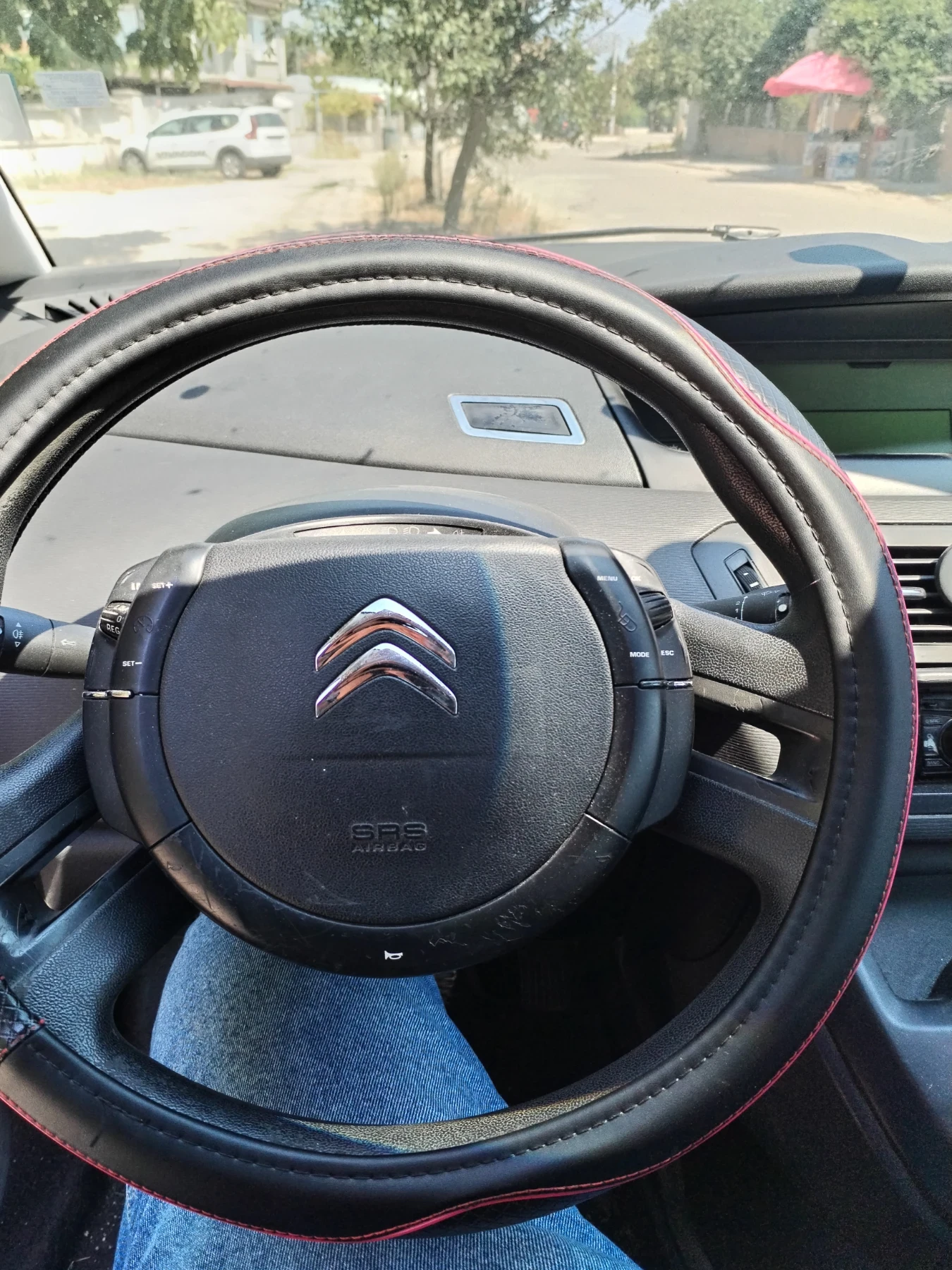 Citroen C4 Picasso  - изображение 4