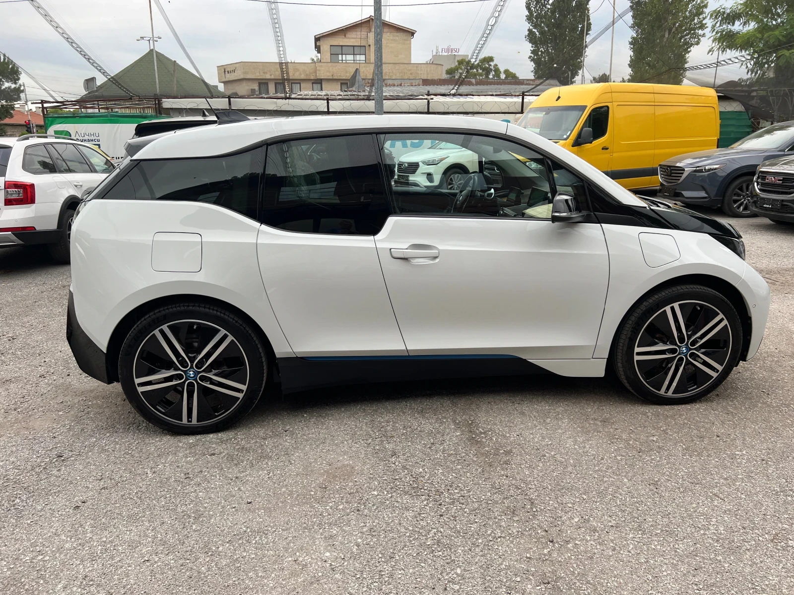 BMW i3 Rex Камера Бензинов агрегат 50656 Км!!!!!! - изображение 6