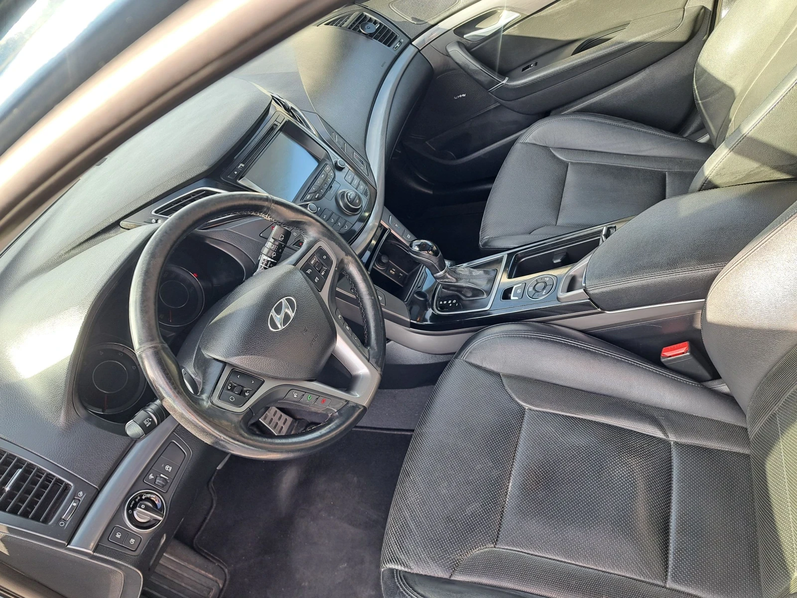 Hyundai I40 1.7 CRDI ШВЕЙЦАРИЯ  - изображение 8