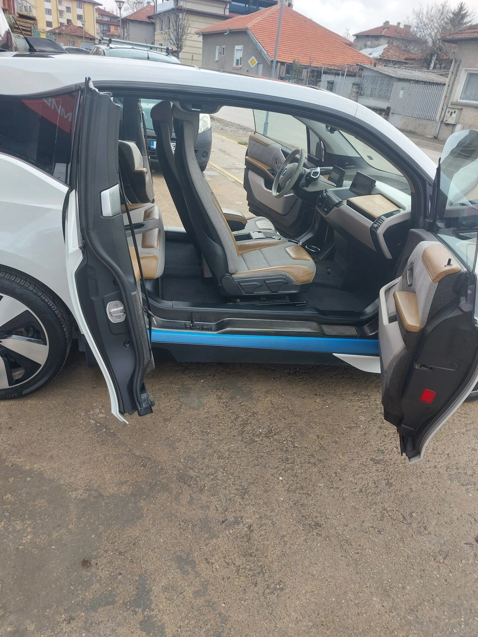 BMW i3 ���� | Mobile.bg � ����������� 11