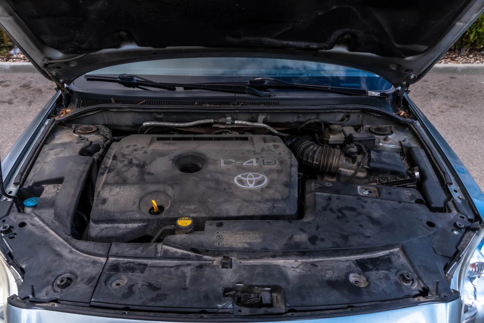 Toyota Avensis 2.0 - изображение 9