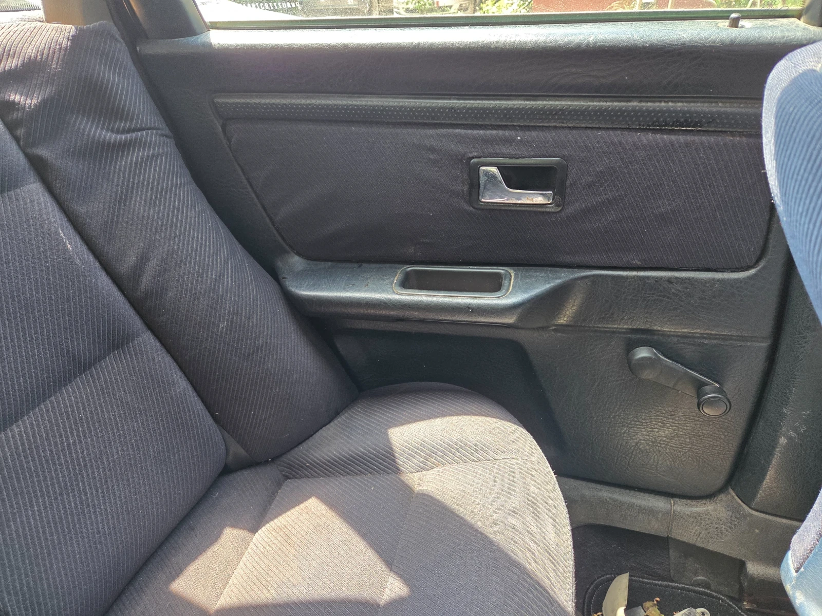 Audi 80, снимка 12 - Автомобили и джипове - 54731628