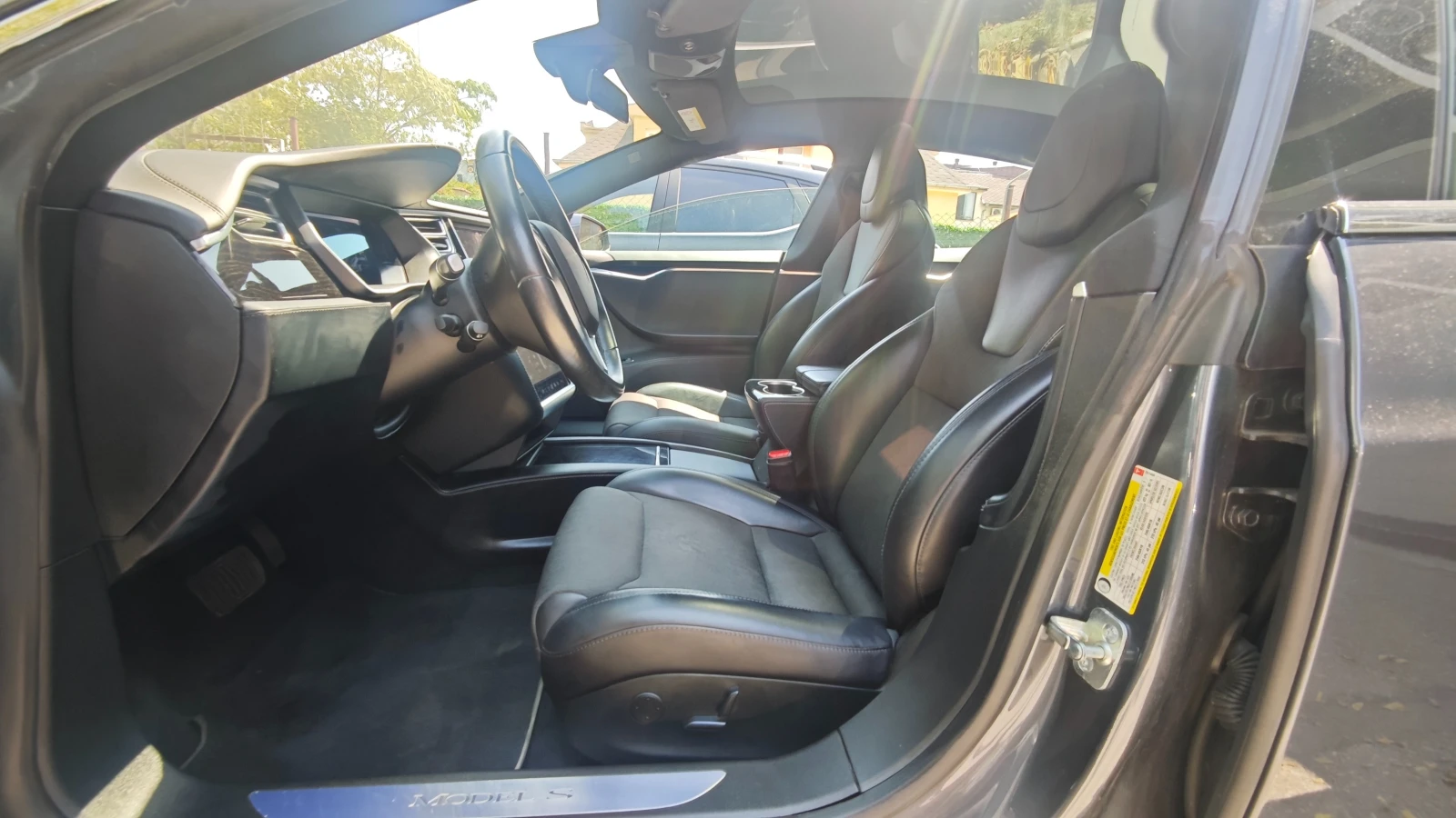 Tesla Model S 75D AWD SOH 89.4%, снимка 12 - Автомобили и джипове - 54968570