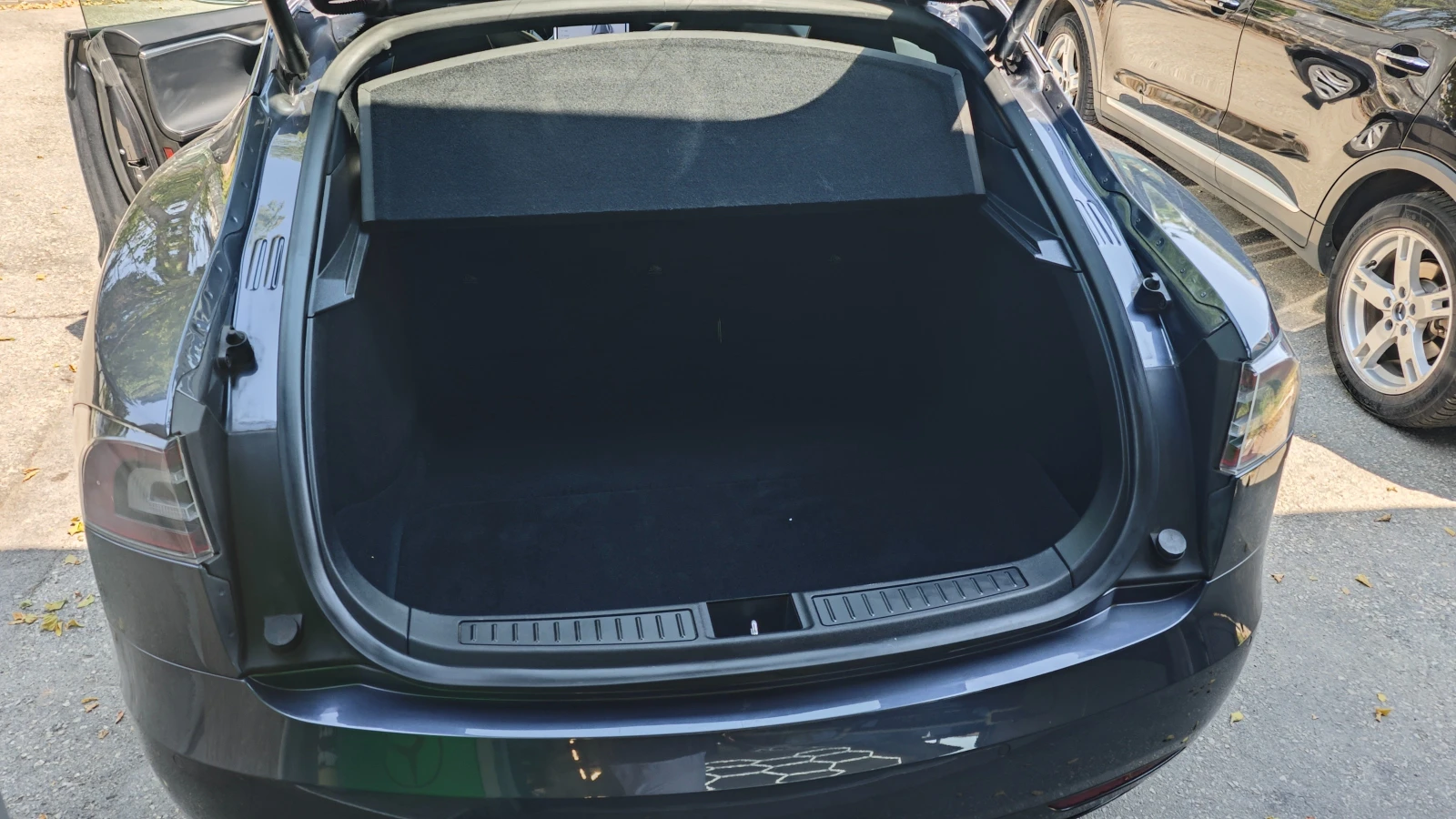Tesla Model S 75D AWD SOH 89.4%, снимка 10 - Автомобили и джипове - 54968570