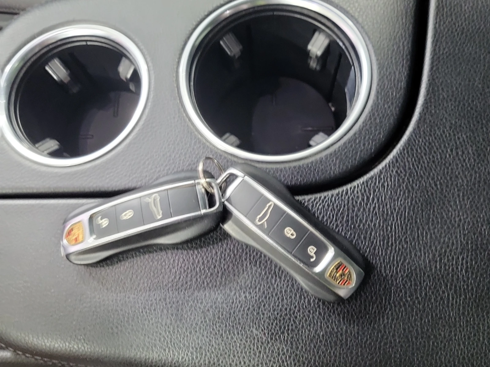 Porsche Panamera 4S* 2.9* PANO* SPORT CHRONO, снимка 7 - Автомобили и джипове - 55406257