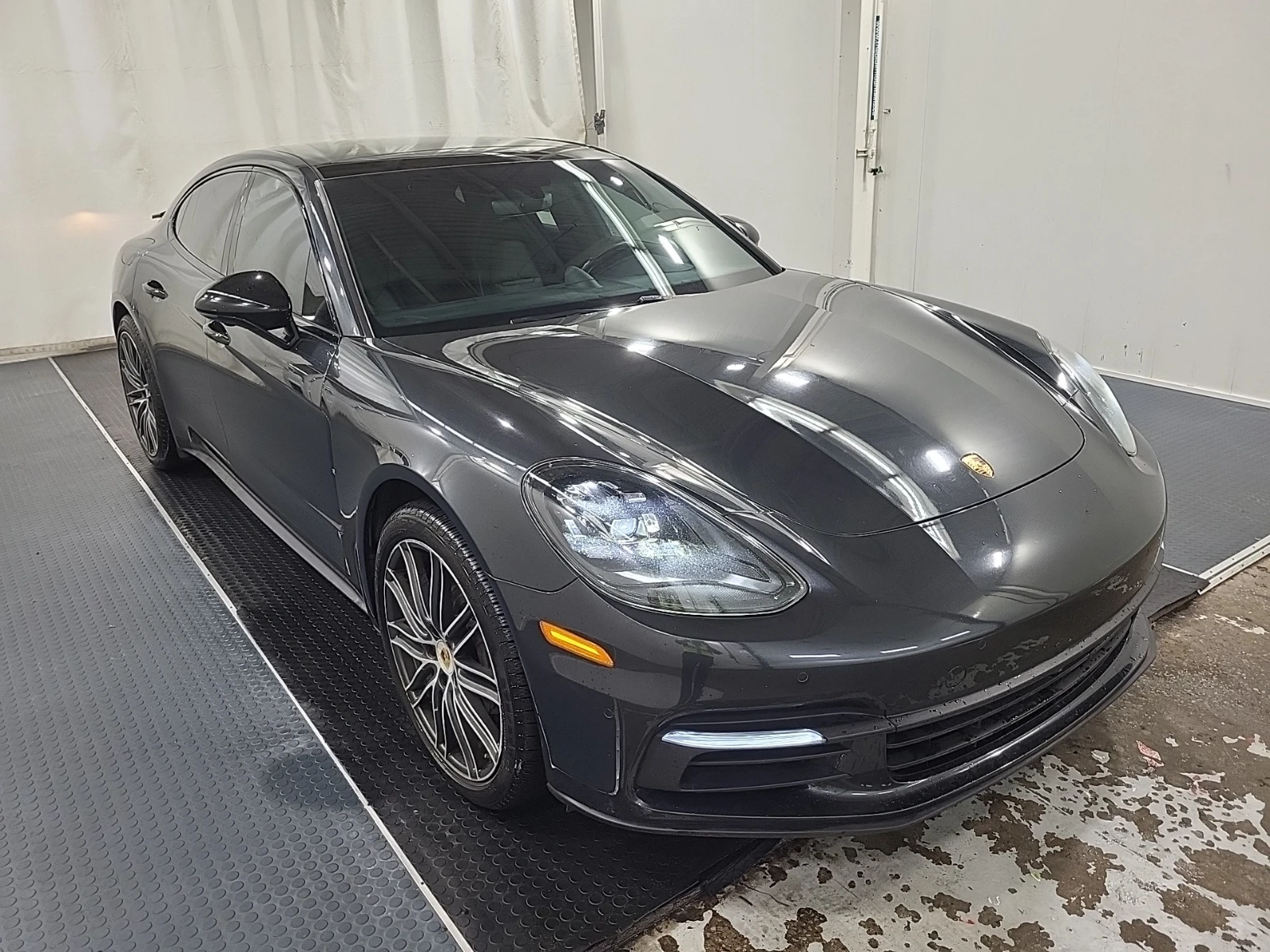Porsche Panamera 4S* 2.9* PANO* SPORT CHRONO, снимка 2 - Автомобили и джипове - 55406257