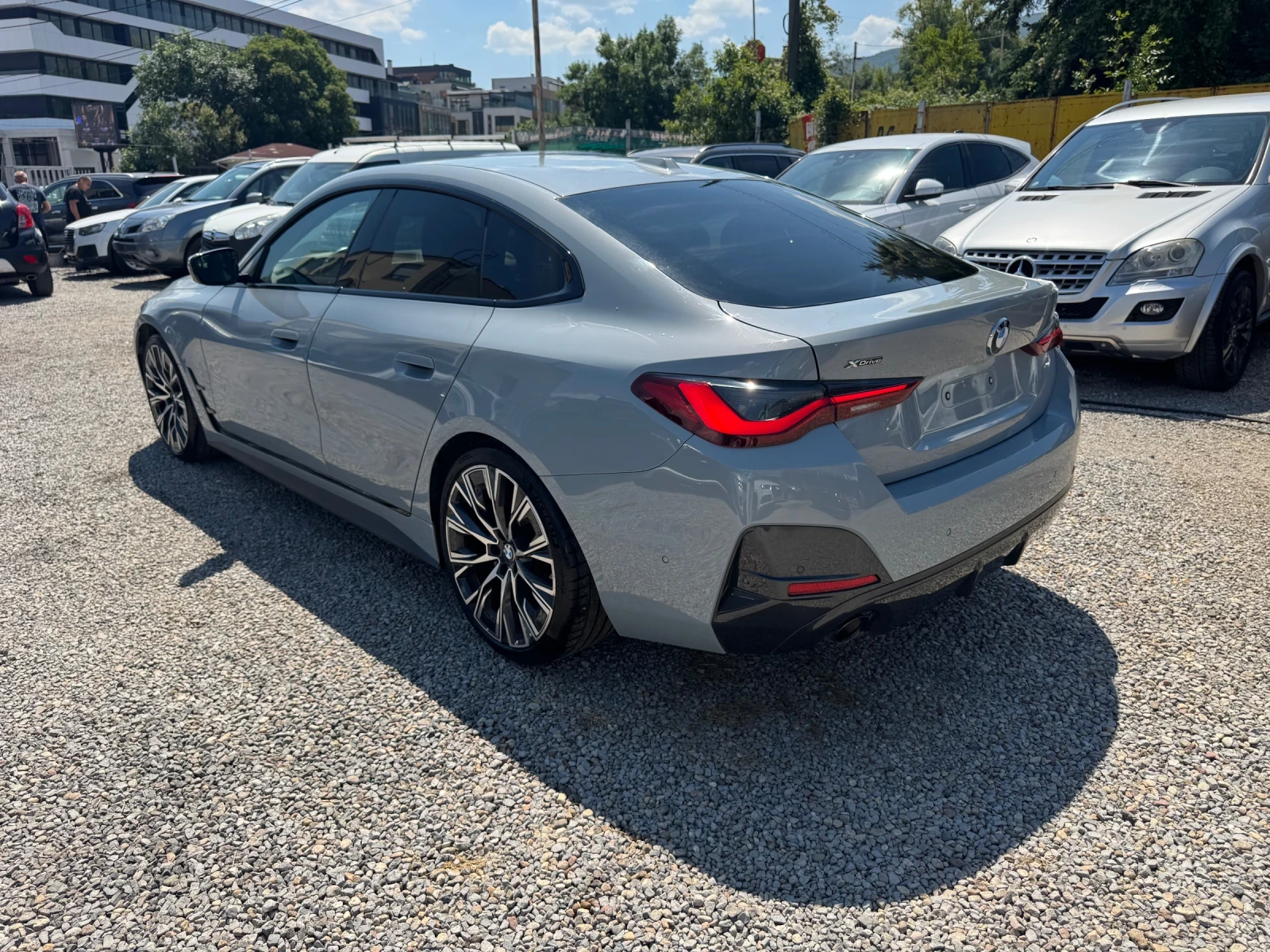 BMW 420 xd* M hybrid * М пакет* КАРБОН* КОЖА* КАМЕРИ 360* , снимка 8 - Автомобили и джипове - 55571587