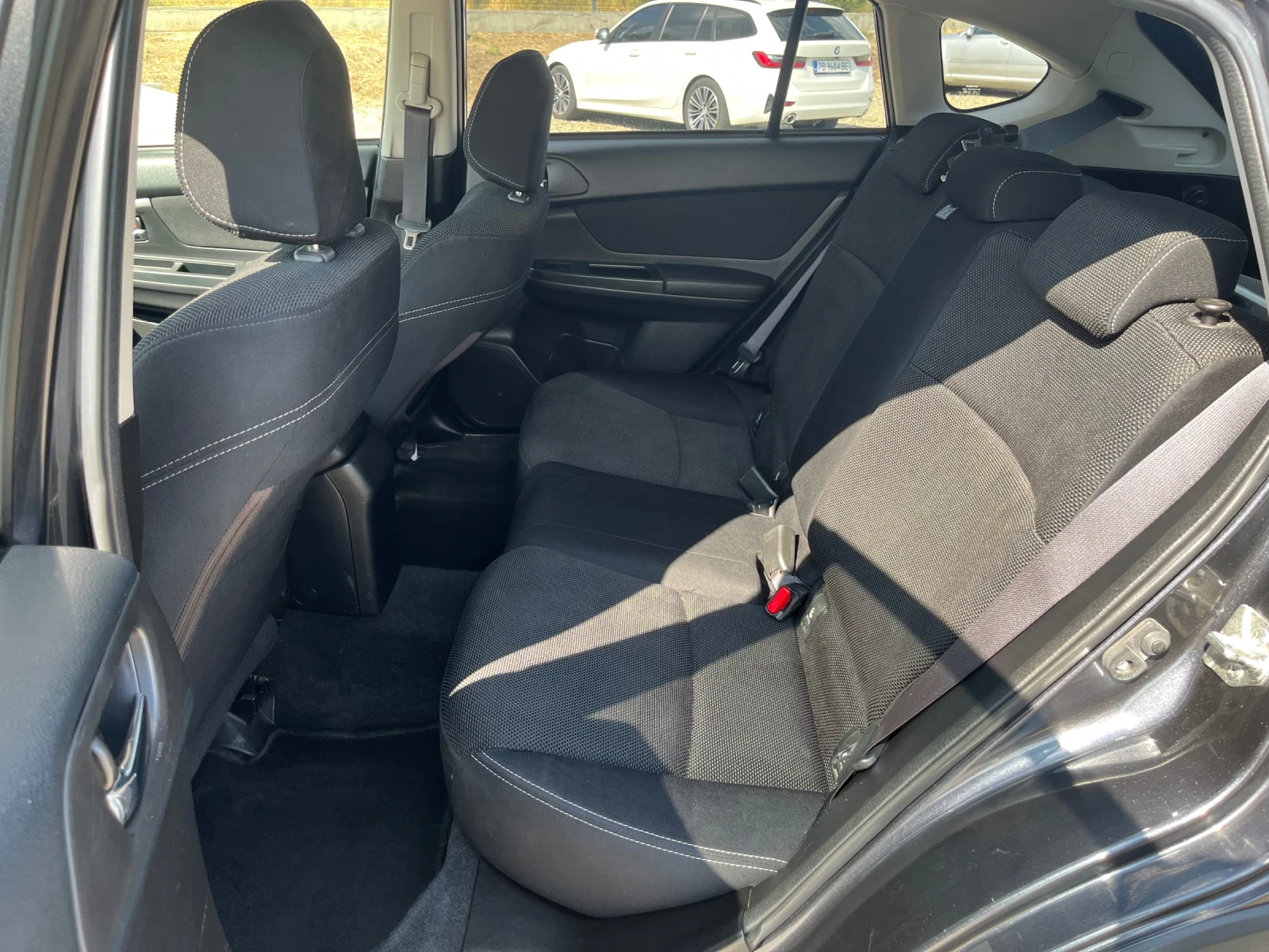 Subaru XV 2.0 4х4 Заводска ГАЗ/обслужен/перфектно състояние, снимка 9 - Автомобили и джипове - 55593150